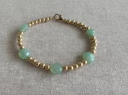 Chalcedony and Gold Beaded Bracelet