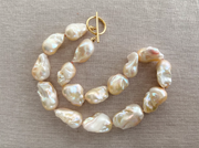 Baroque Pearl Choker Necklace