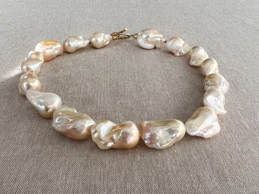 Baroque Pearl Choker Necklace