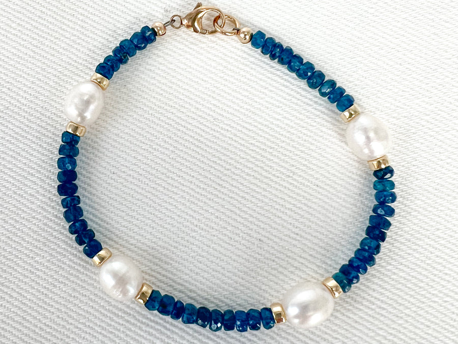 Swiss Blue Topaz Pearl Station Bracelet