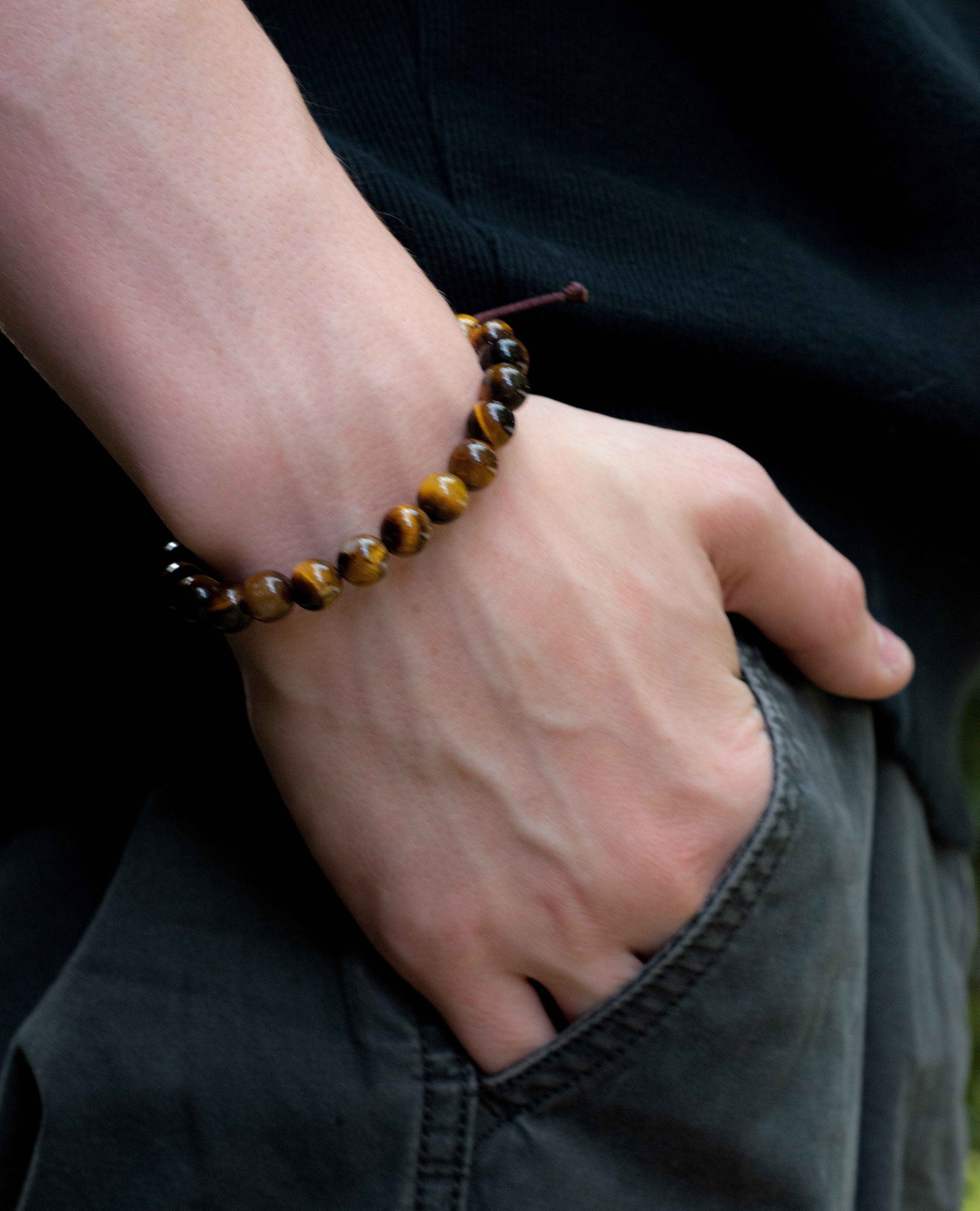 Natural_Tiger's_Eye,Cord_bracelets,Mens_Bracelets,Tiger_Eye_Bracelet,Handmade_for_men,Gifts_for_Him,Father's_Day_Gifts,Adjustable_bracelets,Macrame_bracelets,Mens_Gemstones,Layering_bracelets,Brown_stone_bracelet,Natural_Gemstones