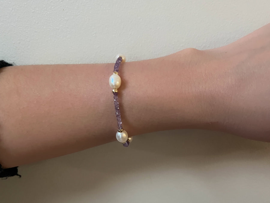 Light Amethyst and Pearl Bracelet