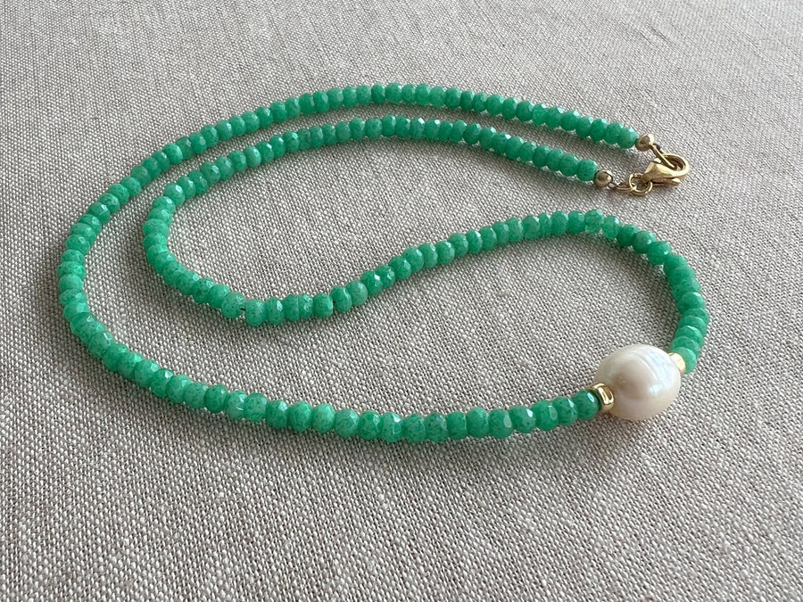 Chrysoprase Necklace with Rice Pearl Accent