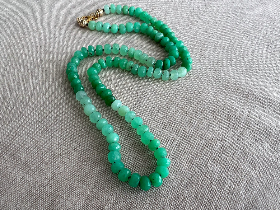 Chrysoprase Shaded Necklace