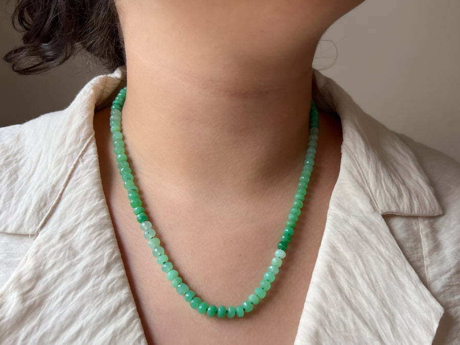 Chrysoprase Shaded Necklace