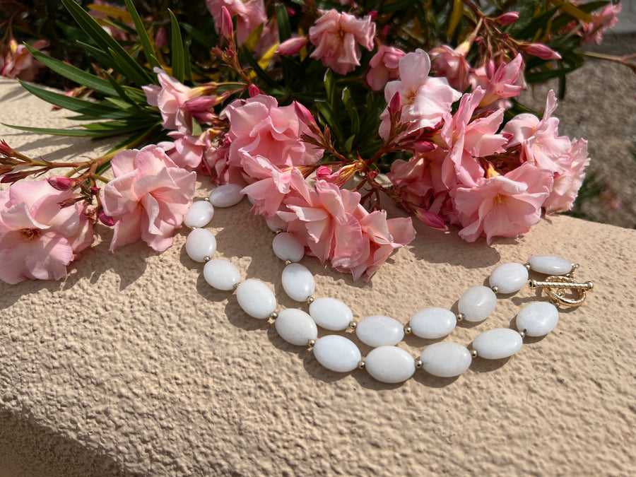 White Jade and Gold Bead Necklace