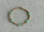 Chalcedony and Gold Beaded Bracelet
