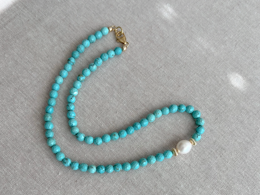 Turquoise Necklace with Freshwater Pearl