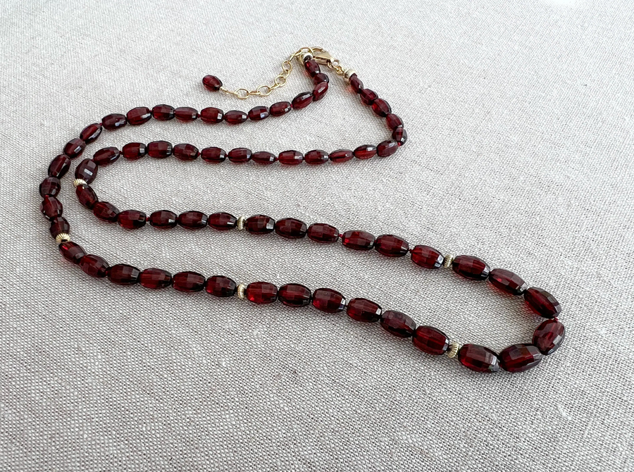 Garnet Ovals Necklace with Gold Accents