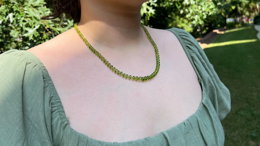 Peridot Roundel Necklace