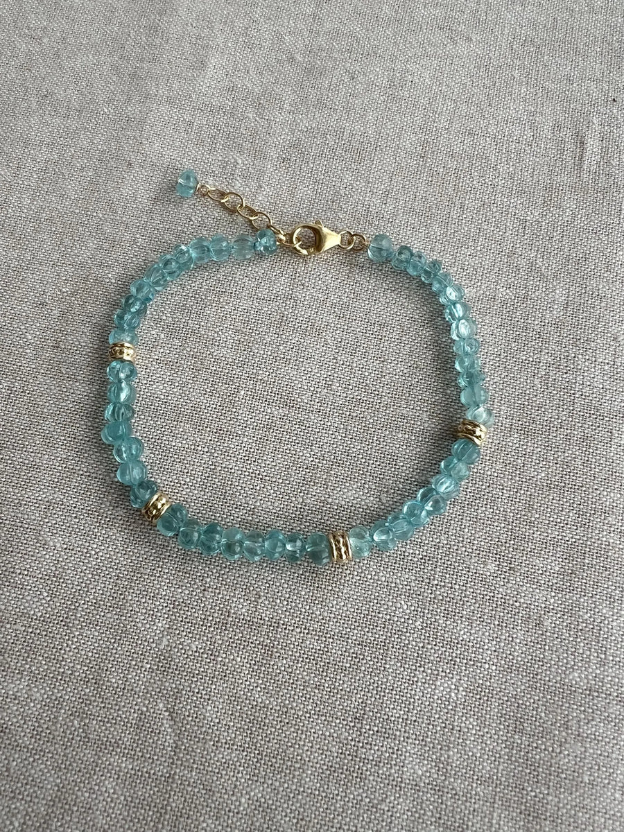 Aquamarine Carved Pumpkins Bracelet