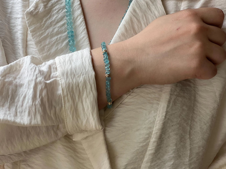 Aquamarine Carved Pumpkins Bracelet