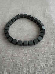 Matte Black Hematite Men's Bracelet: Unisex Gemstone Stretch Jewelry