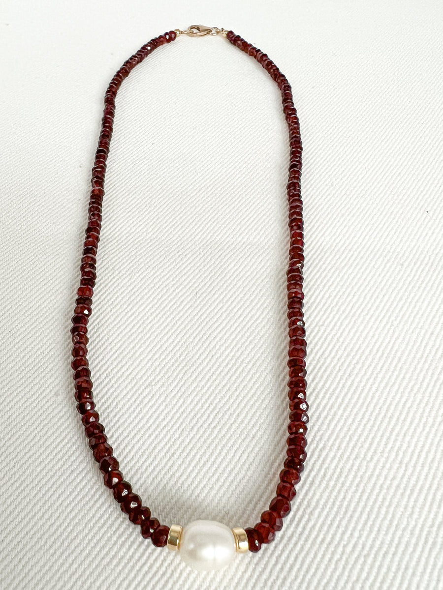 Garnet Necklace with Rice Pearl Accent