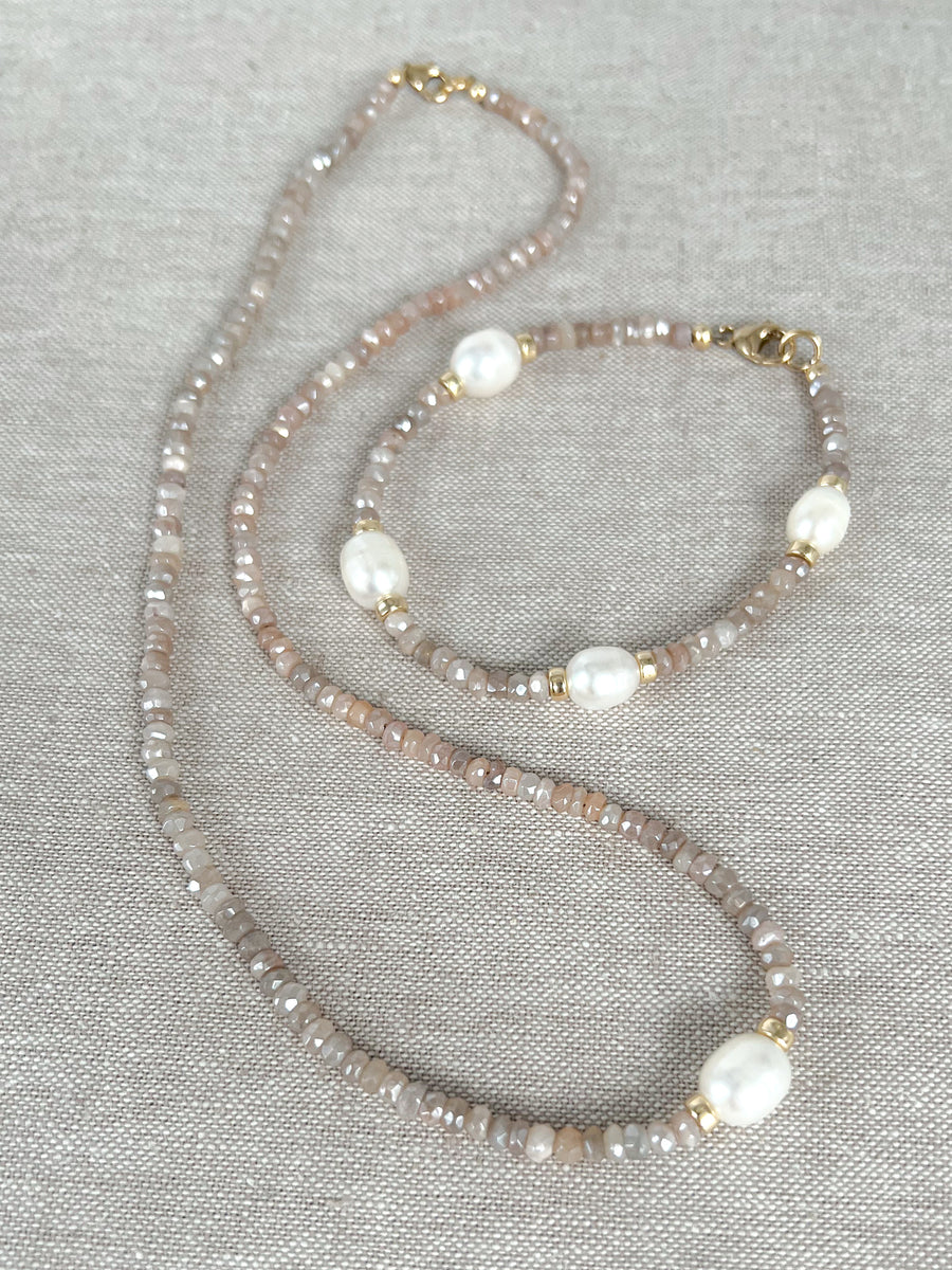 Moonstone and Rice Pearl Necklace