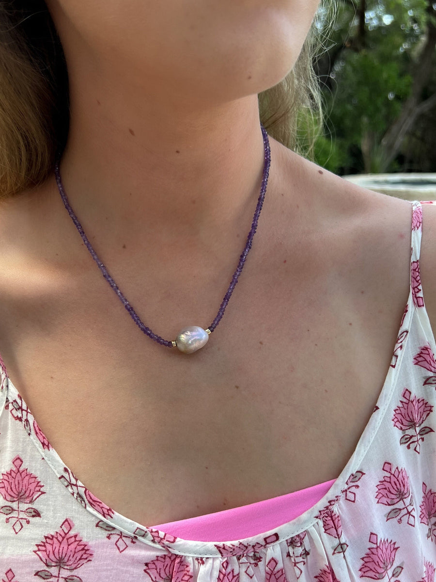 Natural_Gemstones,Amethyst_Necklace,Baroque_Pearls,Gemstone_necklace,Purple_Gemstone,Purple_necklace,February_Birthstone,Birthstone_jewelry,Mom_Gift,Popular_Style,Boho_necklace,Great_gift_idea,Handmade_necklace